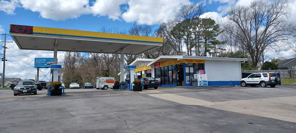 Gas station canopy and garage at Thompson Lane Auto, Nashville, TN